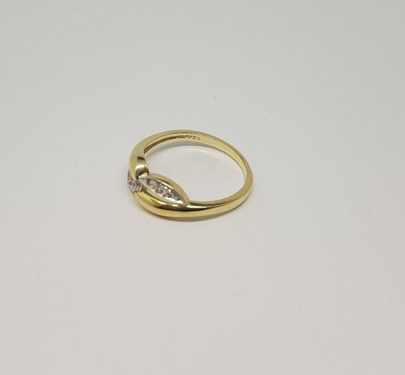 zloty-pierscionek-333-221-r15-jak-nowy-kamien-inny-kamien