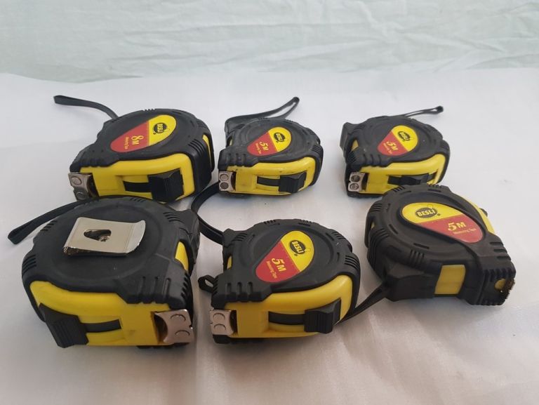 metrowki-o-dlugosciach-5m-oraz-8m-rodzaj-miara-zwijana