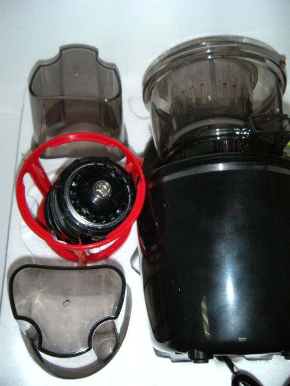 WYCISKARKA WOLNOOBROTOWA RELAXTIME SLOW JUICER