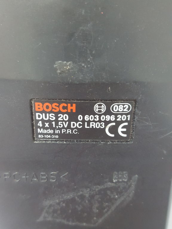 MIERNIK LASEROWY BOSCH DUS 20 PLUS