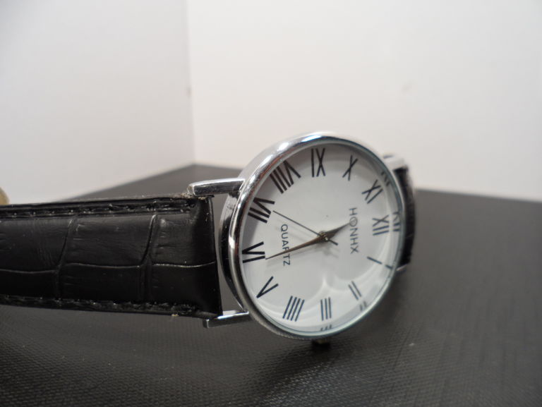 ZEGAREK QUARTZ HONHX