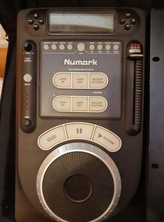 konsola-djska-2x-numark-axis-9-odtwarzane-nosniki-cd