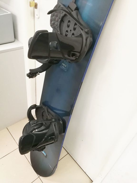 DESKA SNOWBOARDOWA HEAD TRUE SET