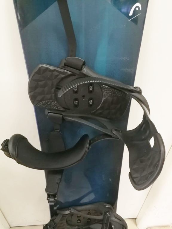 DESKA SNOWBOARDOWA HEAD TRUE SET