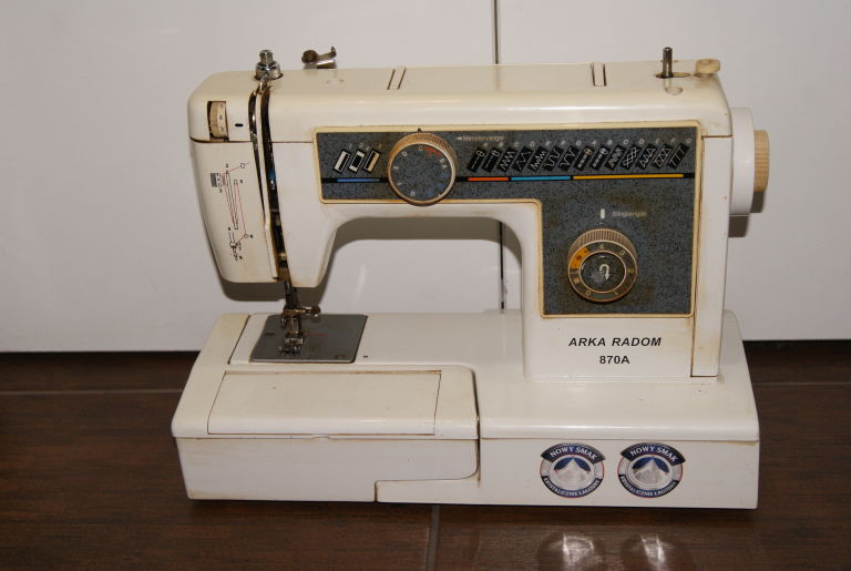 MASZYNA DO SZYCIA ARKA RADOM 870A