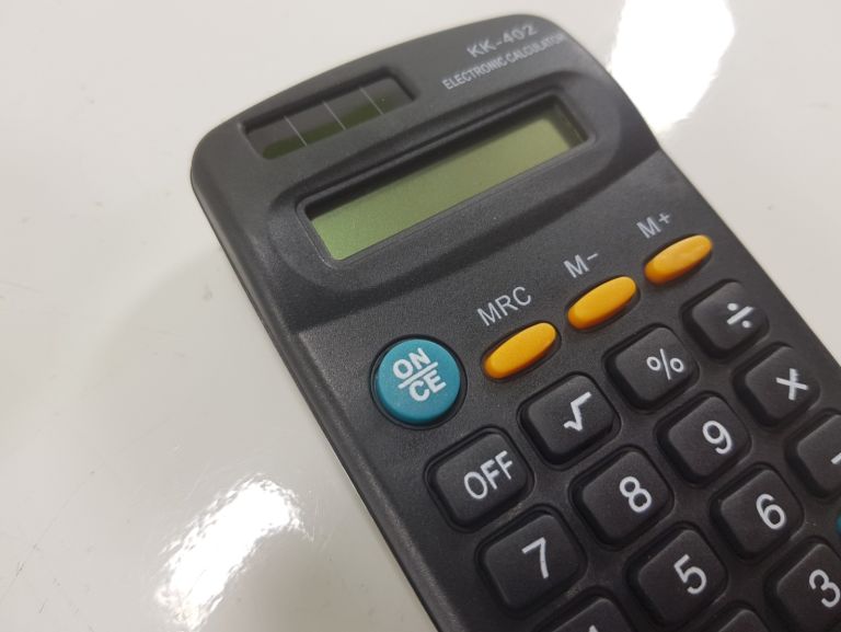 kalkulator-rodzaj-biurowy