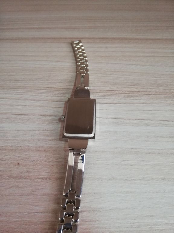 zegarek-damski-product-id