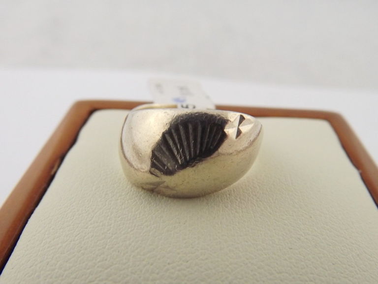 nietuzinkowy-srebrny-pierscionek-925-439g-r19-kolor-dominujacy-srebrny