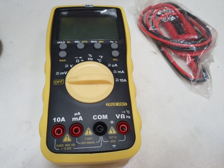 multimetr-multi-700-okazja-stan-uzywany