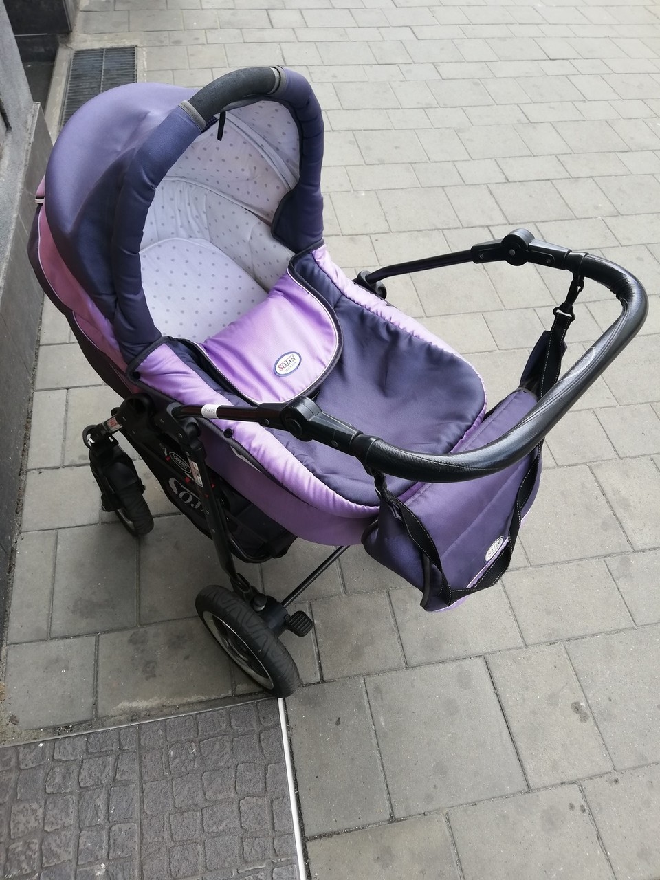 wozek-dzieciecy-sojan-z-nosidelkiem-i-dodatkami-kolor-odcienie-fioletu