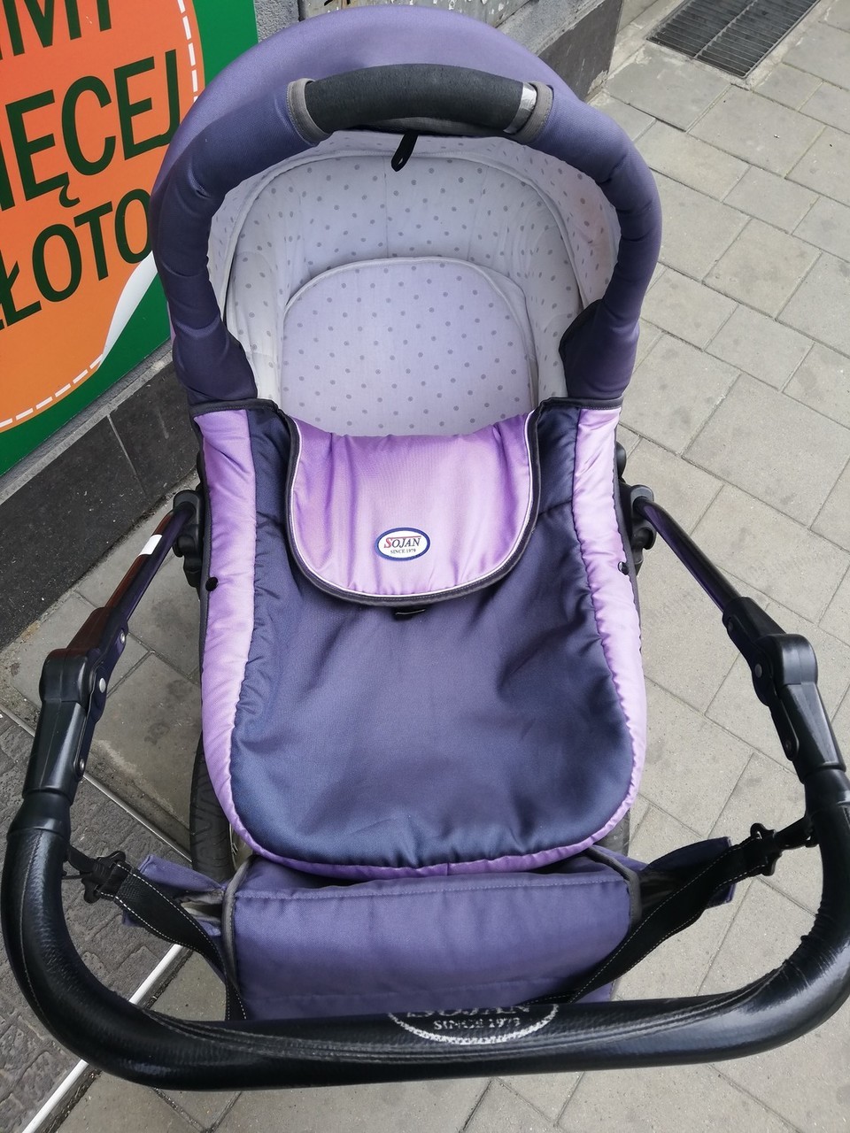 wozek-dzieciecy-sojan-z-nosidelkiem-i-dodatkami-marka-inny