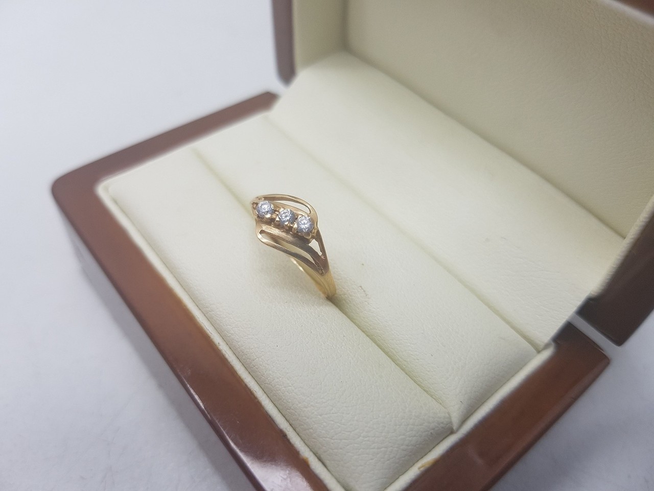 zloty-pierscionek-pr-585-117g-r-10-rodzaj-klasyczne