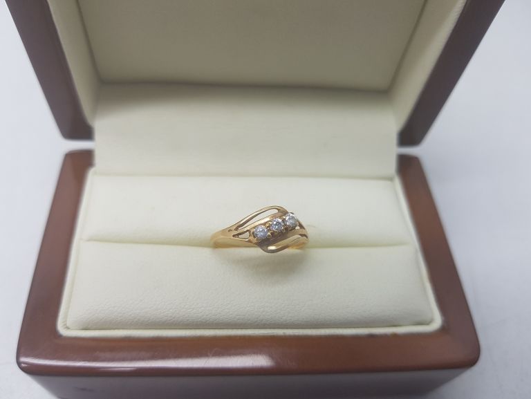 zloty-pierscionek-pr-585-117g-r-10-3-maja-9-lipno