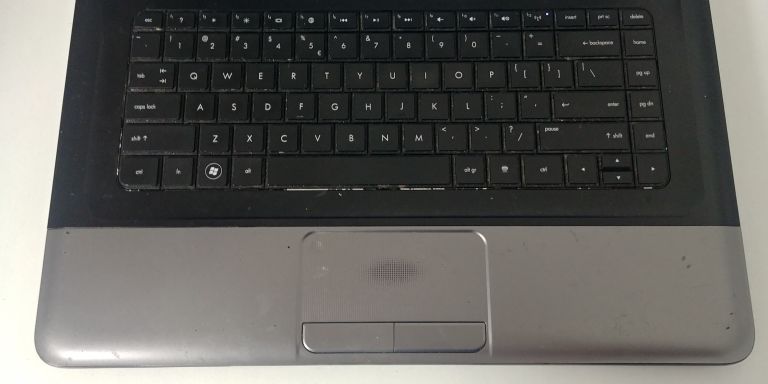 laptop-hp-650-ekran-dotykowy-nie