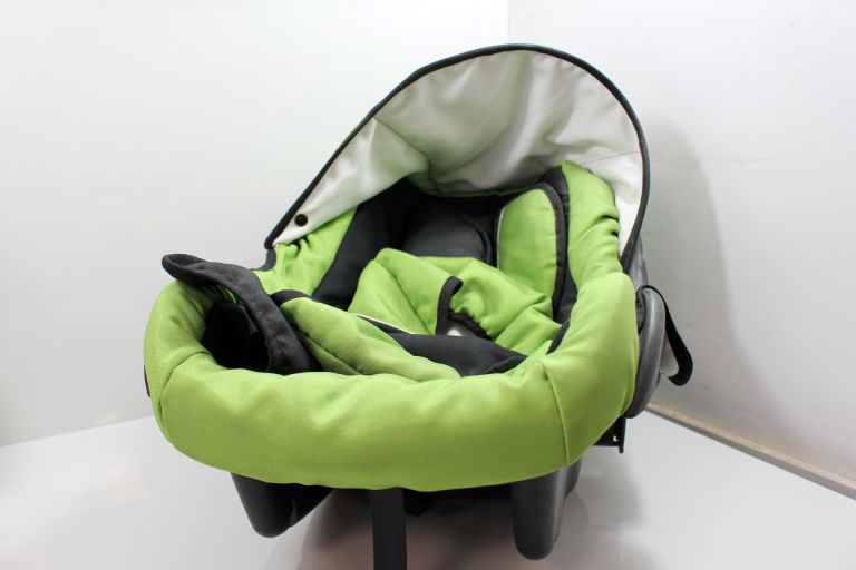FOTELIK DZIECIĘCY KARWALA 0-13 KG