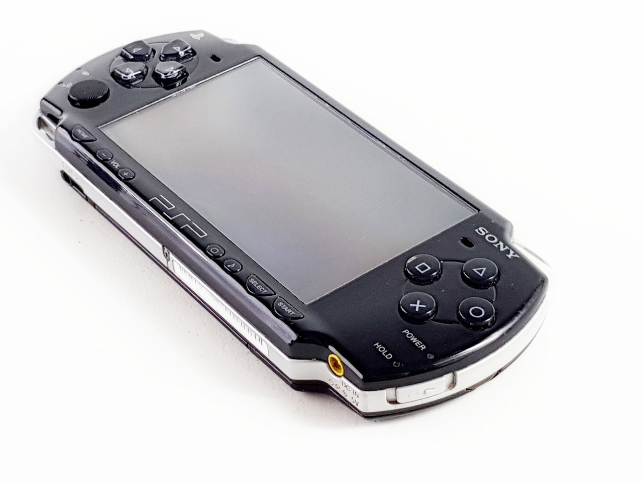 sony-playstation-portable-psp-3004-3-gry-stan-uzywany