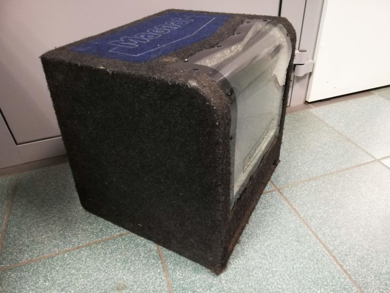 SUBWOOFER MAGNAT SUBTECH 130
