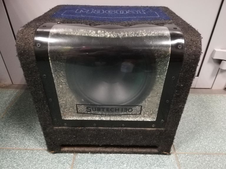 SUBWOOFER MAGNAT SUBTECH 130