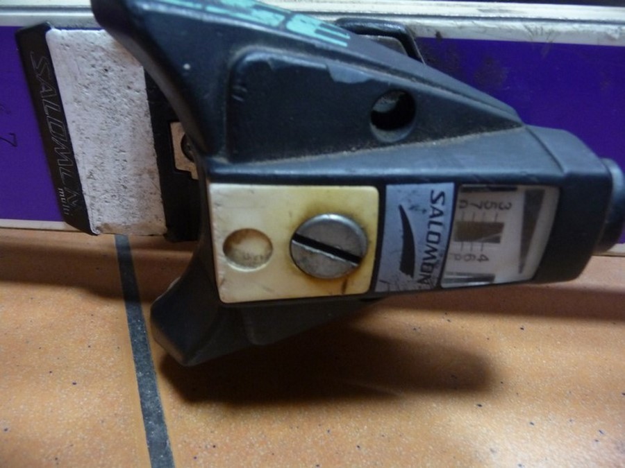 narty-zjazdowe-rossignol-xp33-kolor-dominujacy-205826-1041840