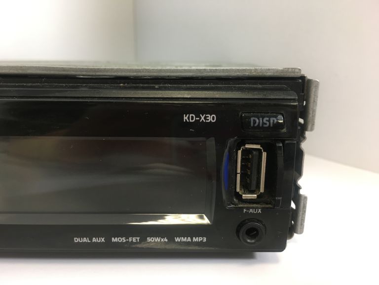 RADIO JVC KD-AVX2