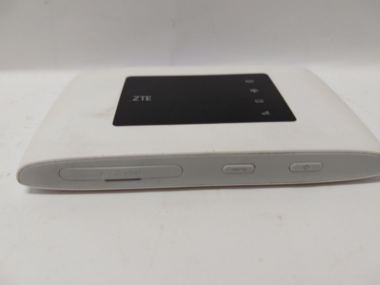 ROUTER ZTE MF920T NA CZĘŚCI