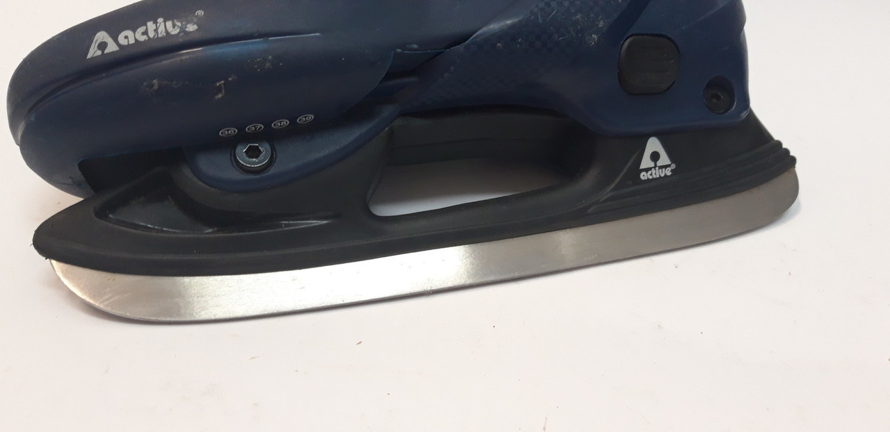 lyzwy-active-granatowe-regulowane-stan-uzywany