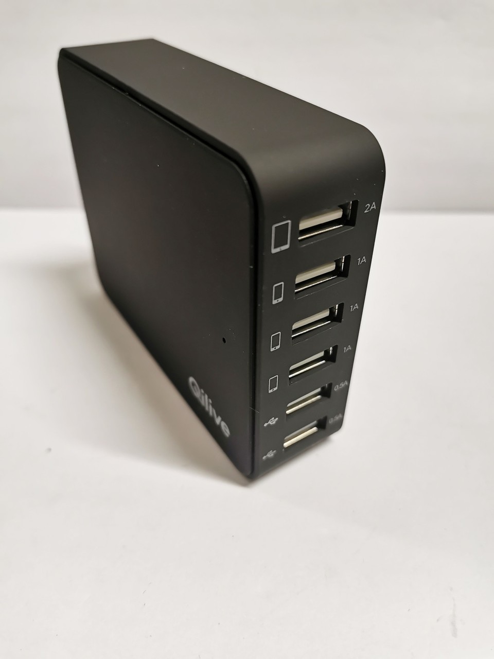 ladowarka-6-wejsc-qilive-wallcharge-q8537-krolowej-jadwigi-20d-dabrowa-gornicza