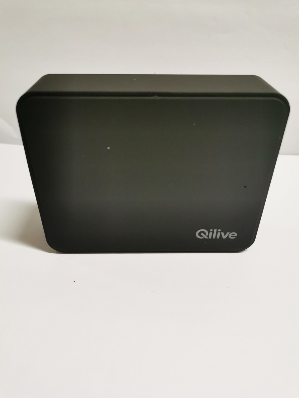 ladowarka-6-wejsc-qilive-wallcharge-q8537-kod-producenta-0000