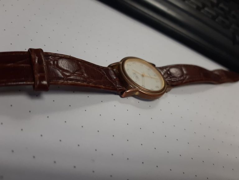 zegarek-damski-quartz-mechanizm-kwarcowy