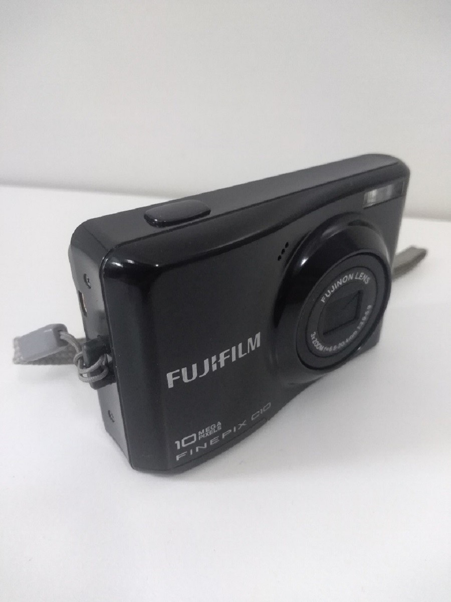 aparat-fujifilm-c10-zoom-optyczny-3