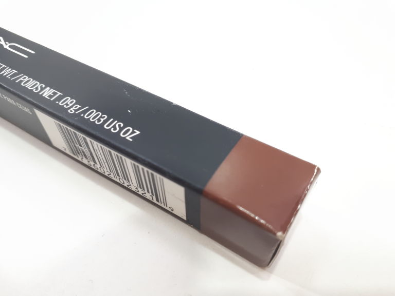 KREDKA DO BRWI MAC STRUT 0,9G