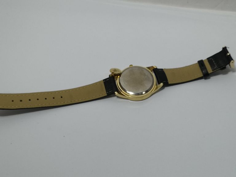 ZEGAREK LUCY K