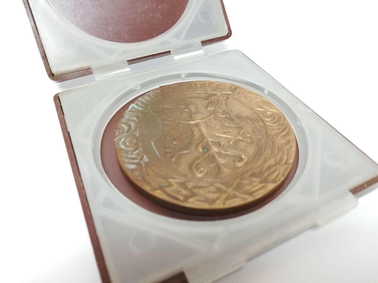 medal-plakieta-700lat-zabkowic-slaskich-1287-1987-grunwaldzka-18-adex-bud-zabkowice-slaskie