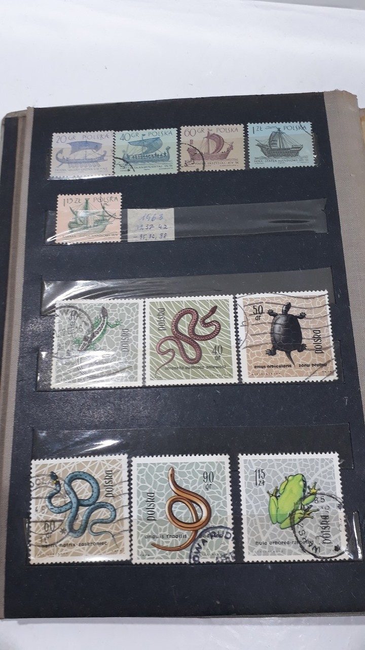 klaser-ze-znaczkami-od-1950-r-do-1975-pereca-14-wroclaw-sc