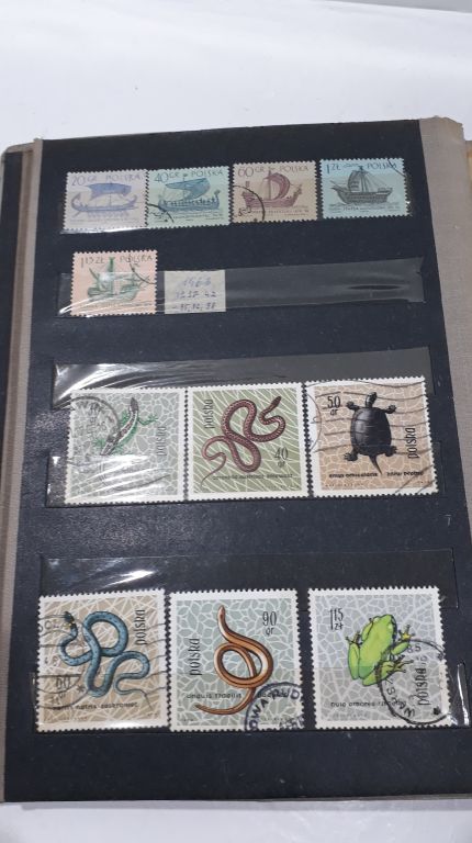 klaser-ze-znaczkami-od-1950-r-do-1975-pereca-14-wroclaw-sc