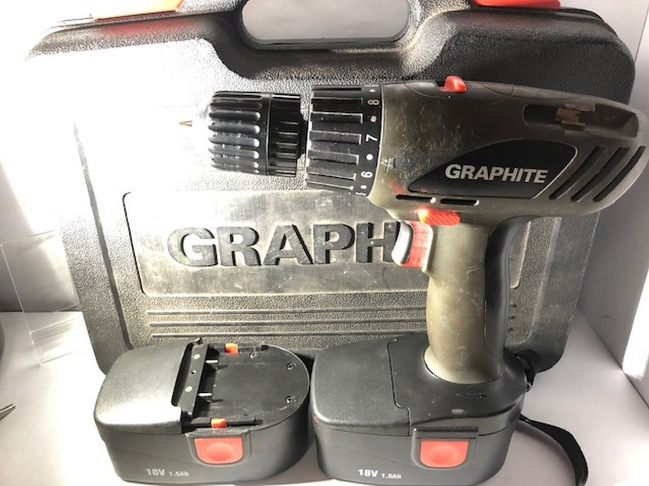 wiertarko-wkretarka-graphite-58g119-czytaj-opis-pojemnosc-akumulatora-400