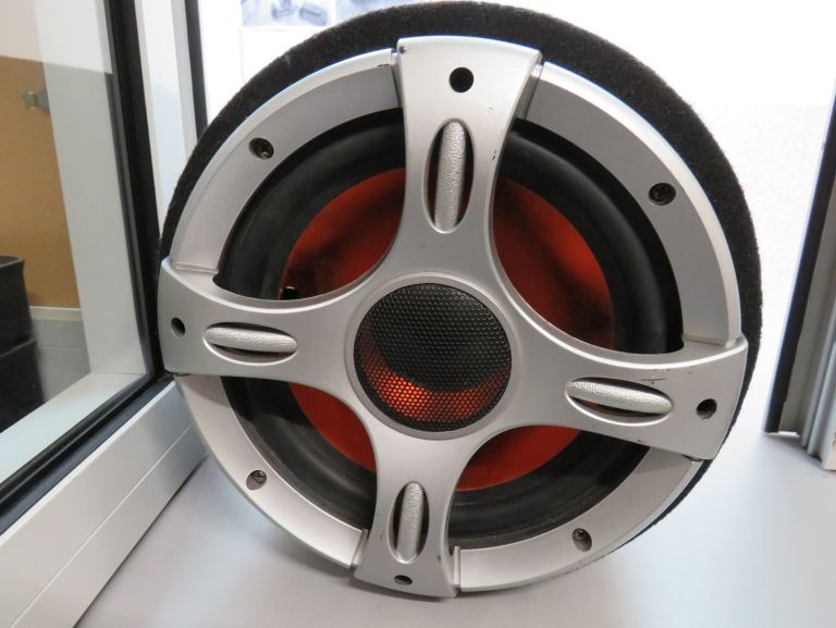 tuba-basowa-ltc-car-audio-system-stan-uzywany