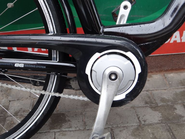 ROWER ELEKTRYCZNY CRESCENT ELLA CITY CONCEPT
