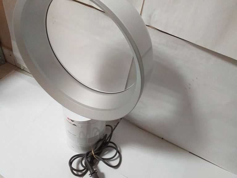 wiatrak-dyson-cool-desk-fan-300mm-okazja-stan-nowy