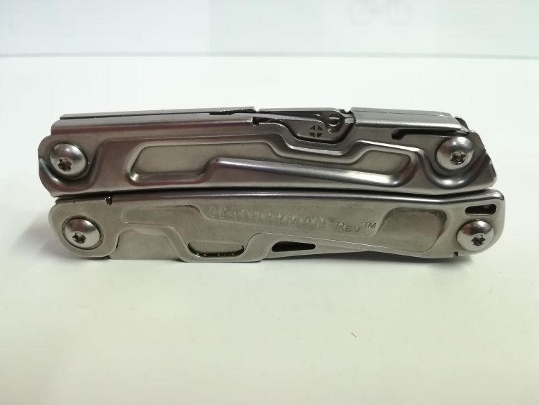 MULTITOOL REV BOX 832130 LEATHERMAN