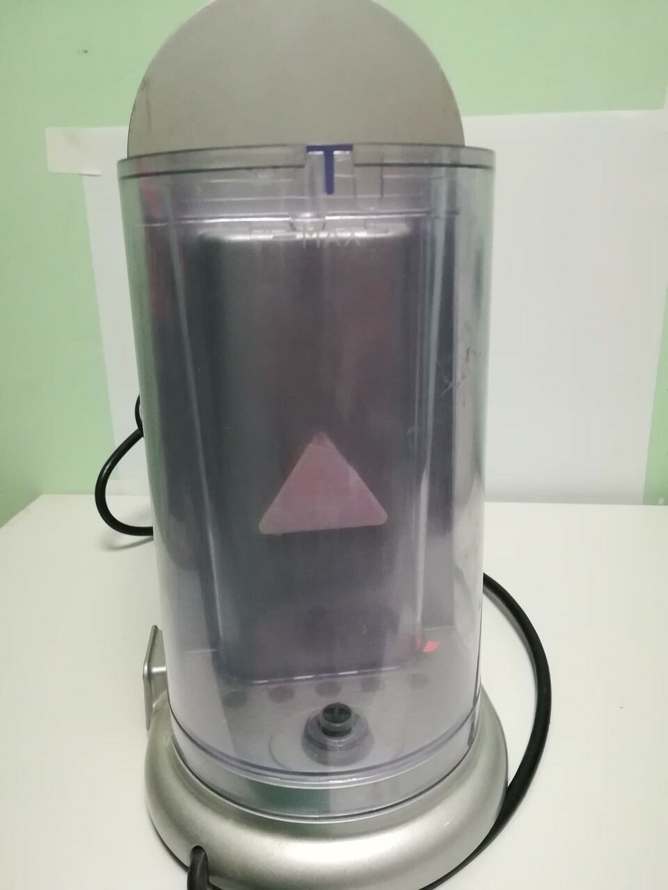 ekspres-do-kawy-italico-model-lm800-tiny