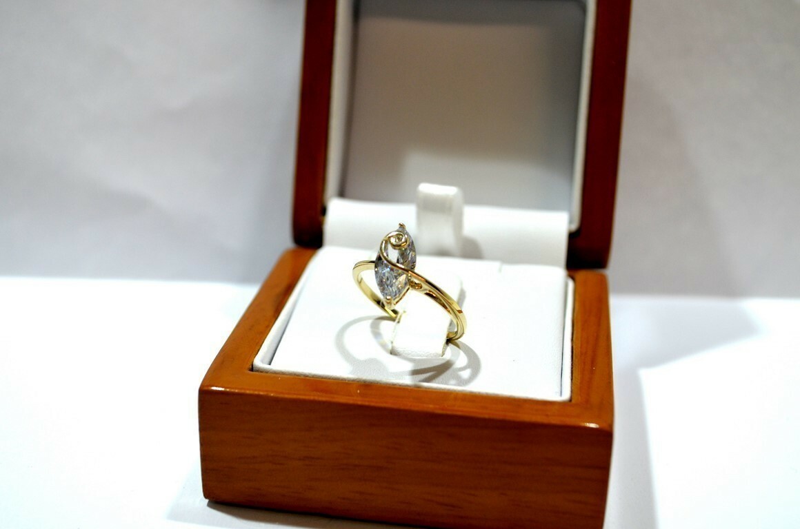 piekny-zloty-pierscionek-kamien-17088-524288