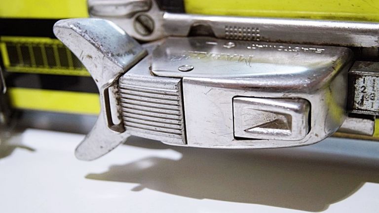 narty-intersport-2002-rs-wyprzedaz-stan-11323-2