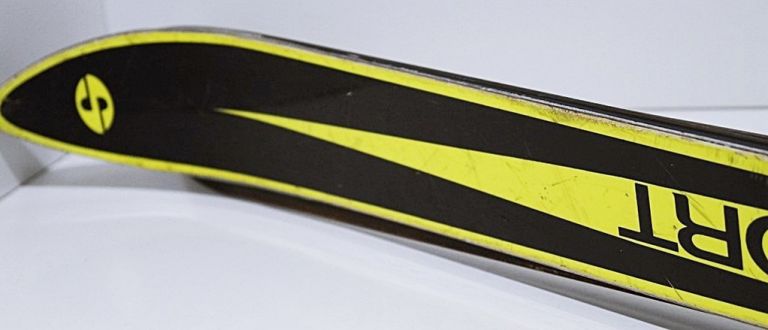 narty-intersport-2002-rs-wyprzedaz-promien-skretu-1