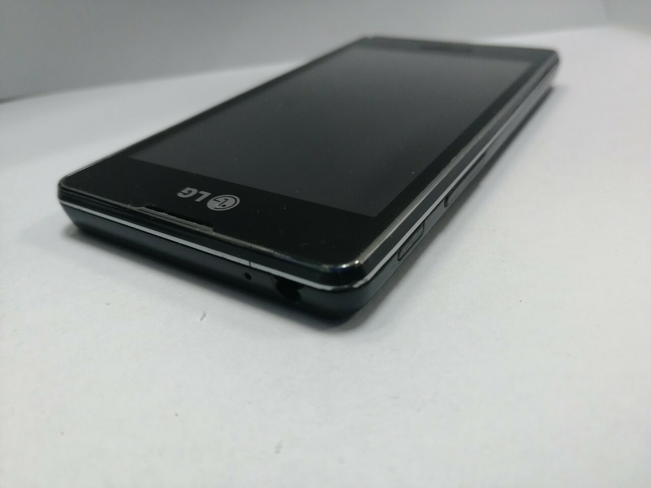 telefon-lg-400-uszkodzony-z-typ-smartfon