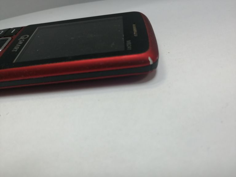 telefon-qsmart-mb241-uszkodzony-z-przekatna-ekranu-24