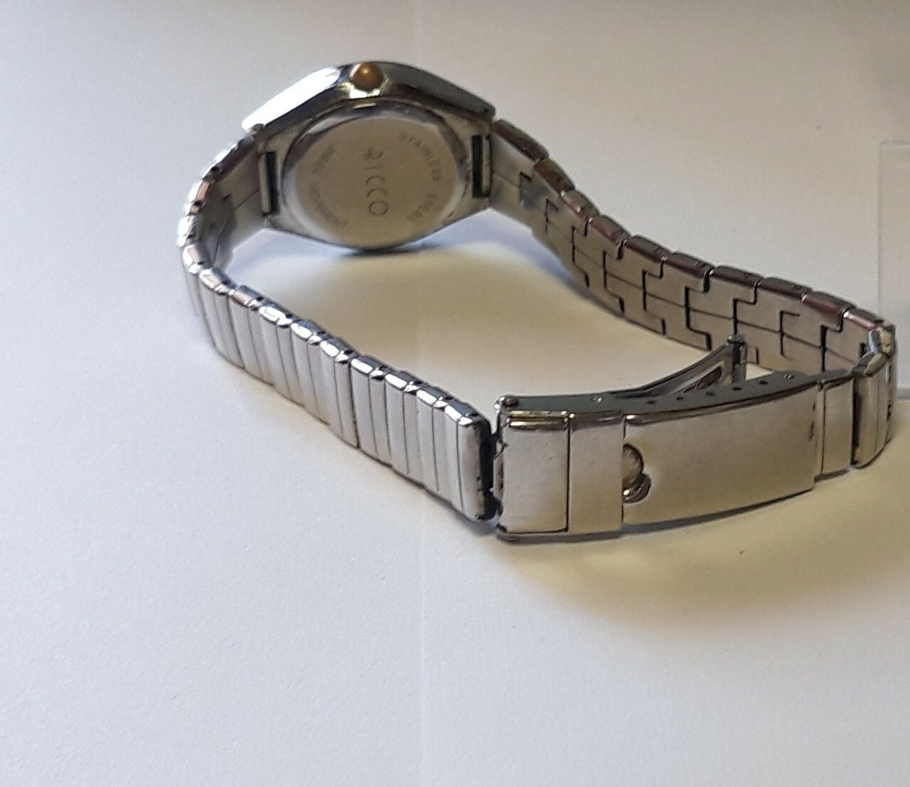 zegarek-damski-ricco-stan-uzywany