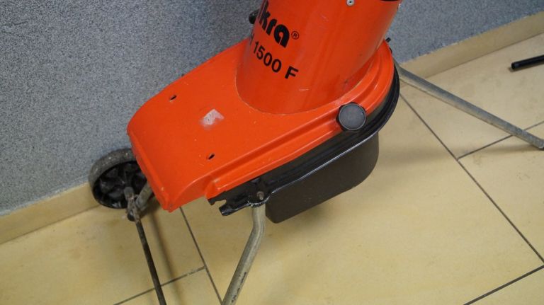 ROZDRABNIACZ DO GAŁĘZI IKRA GH 1500F