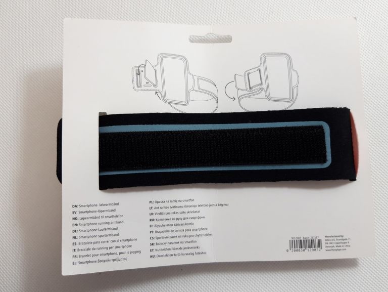 opaska-na-ramie-na-smartfon-cechy-dodatkowe-elementy-odblaskowe