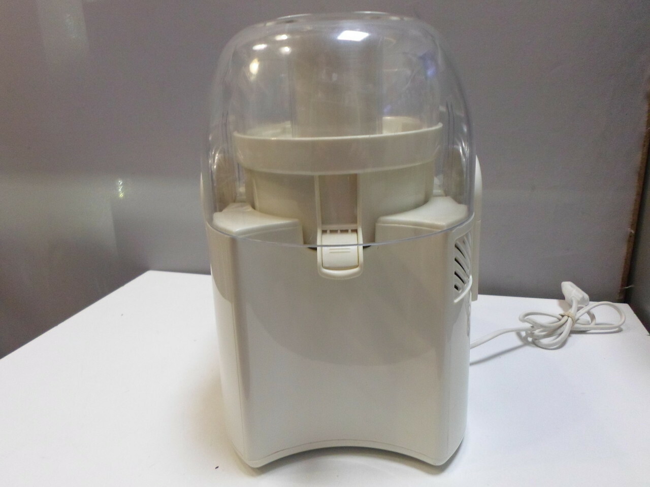 sokowirowka-tesco-je300-regulacja-obrotow-nie